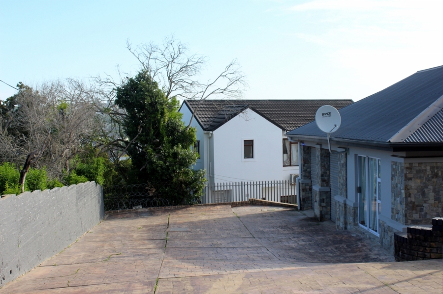 3 Bedroom Property for Sale in East Bank Eastern Cape